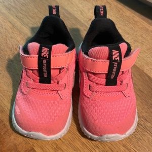 Toddler girl Nike revolution sneakers size 4C